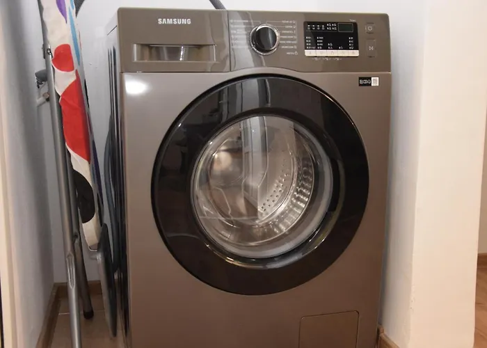Apartament Cetate
