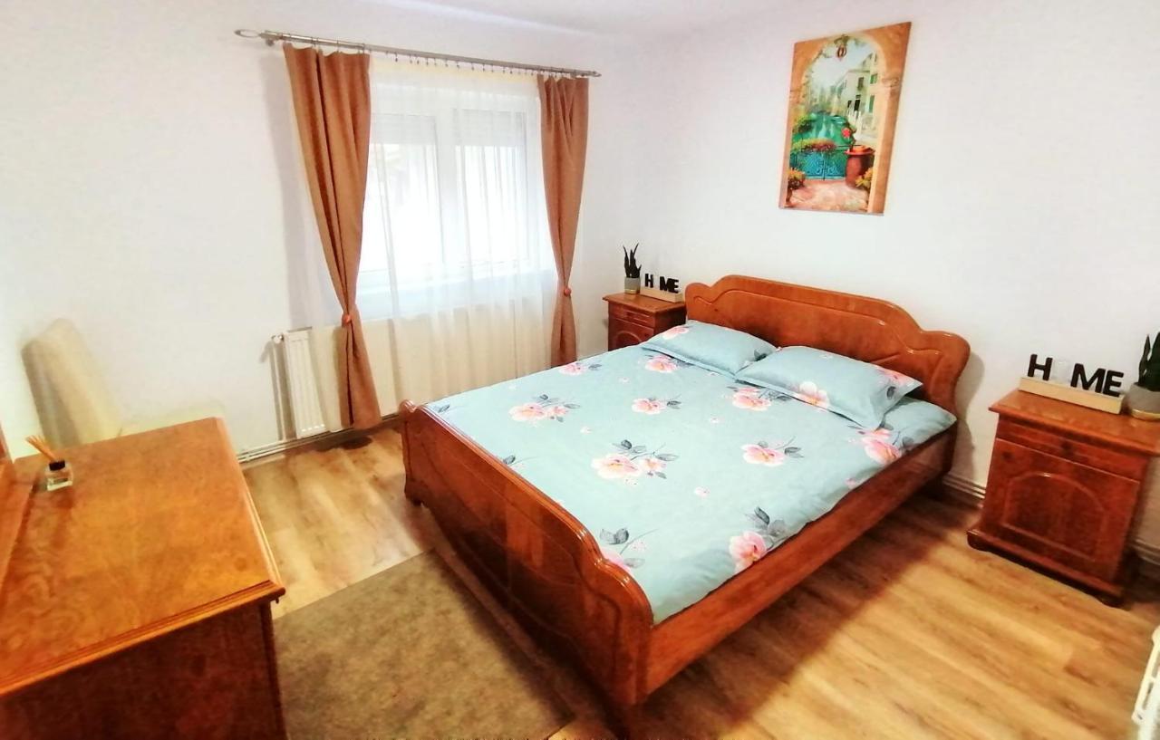 Apartment Cetate