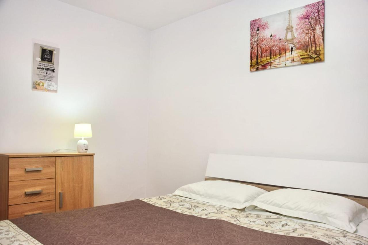 Apartment Cetate